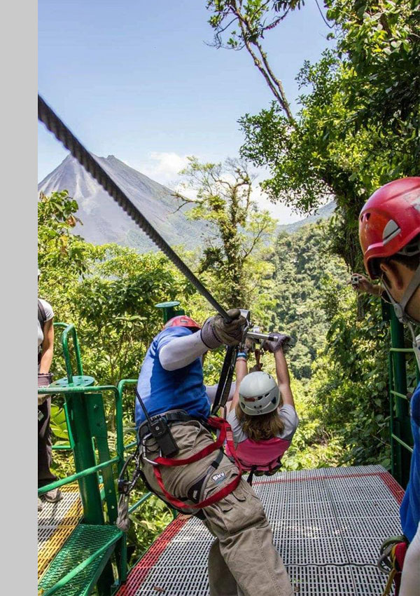 arenal volcano ziplining