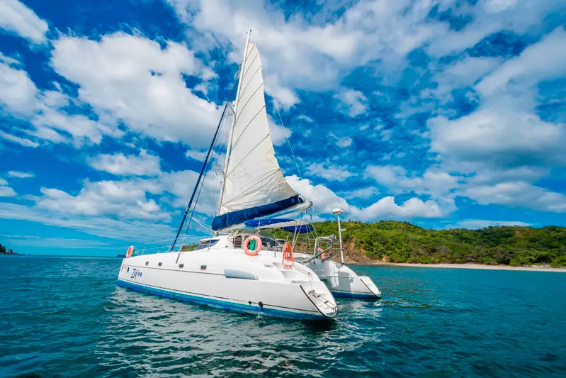 Book-Catamaran-Tamarindo-Tour tour catamaran tamarindo